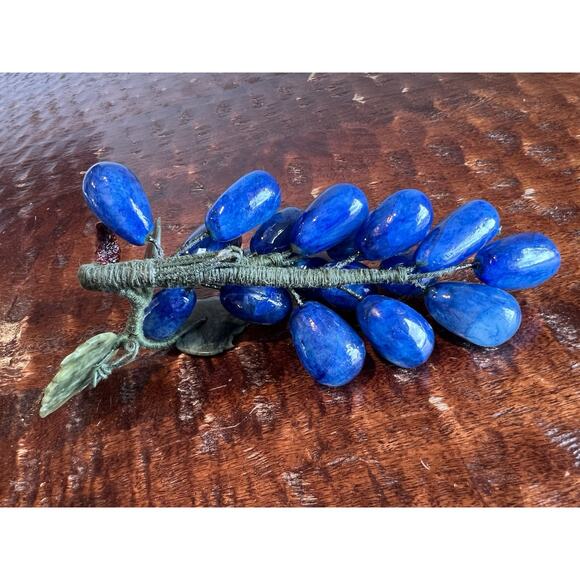 Vintage Blue Alabaster Marble Grapes Bunch Rare Carved Italy Green Stone Leaves - Picture 7 of 13